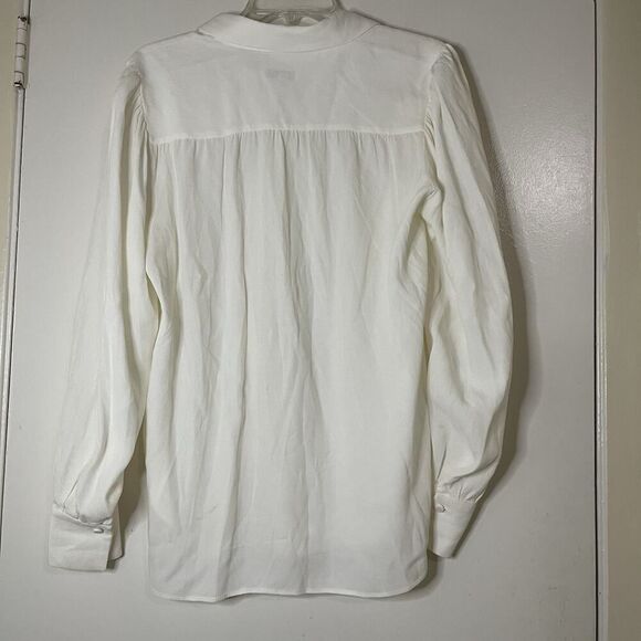 EQUIPMENT IVORY BUTTON DOWN LONG SLEEVE COLLAR BLOUSE SIZE MEDIUM - Picture 5 of 6